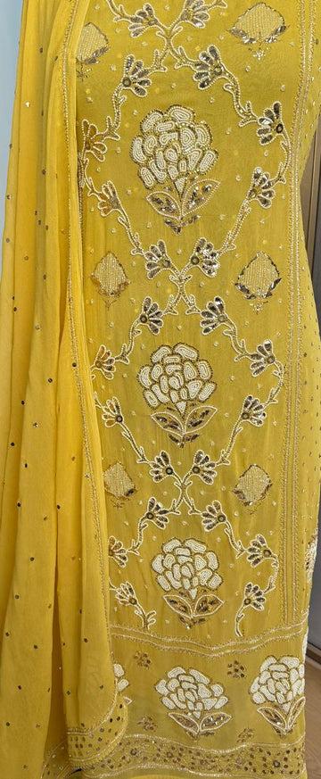 UNSTITCHED SUIT